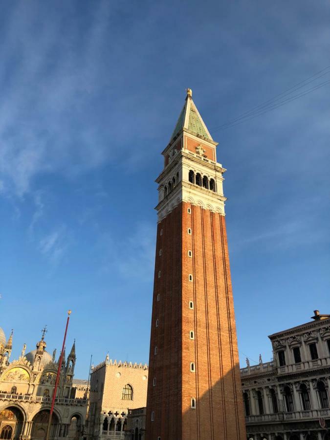 Venetian Infinity Apartment Luaran gambar